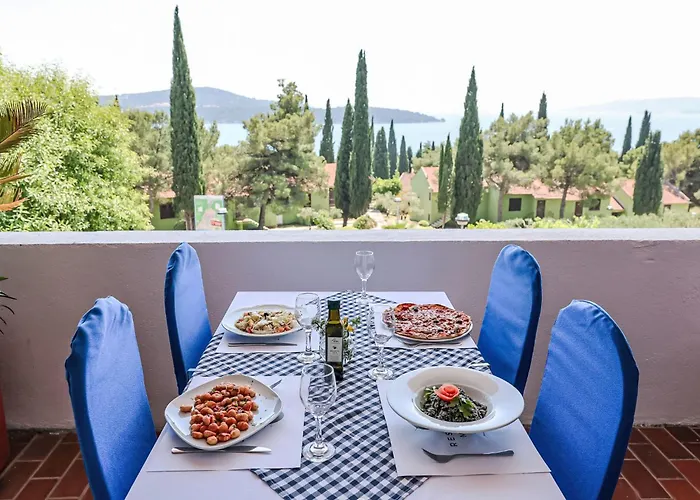 Medena-3 By Interhome Lägenhet Trogir